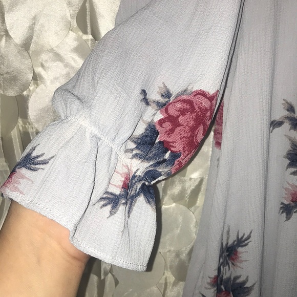 Top - Picture 2 of 3